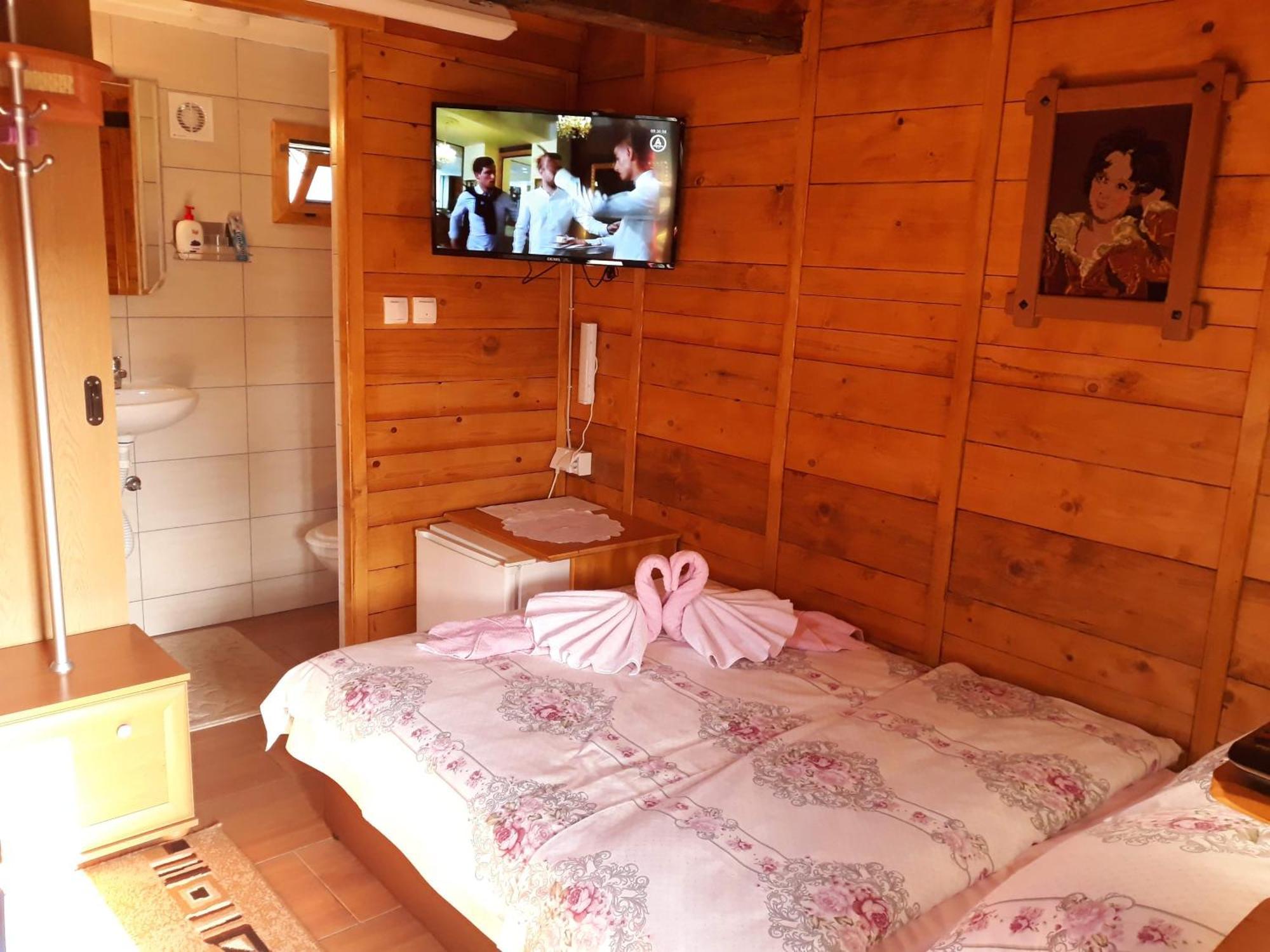 Hotel Etno selo EDEN Zeravacki Potok Habitación foto
