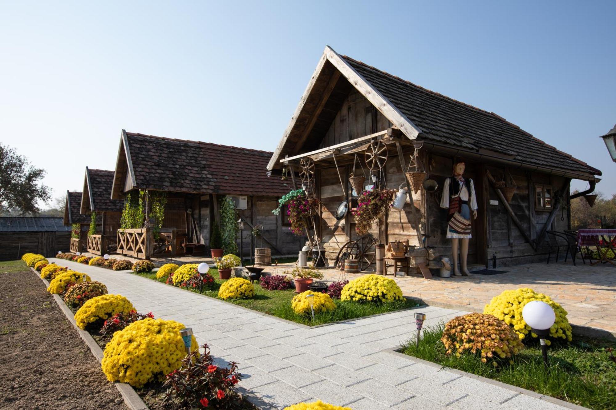 Hotel Etno selo EDEN Zeravacki Potok Habitación foto