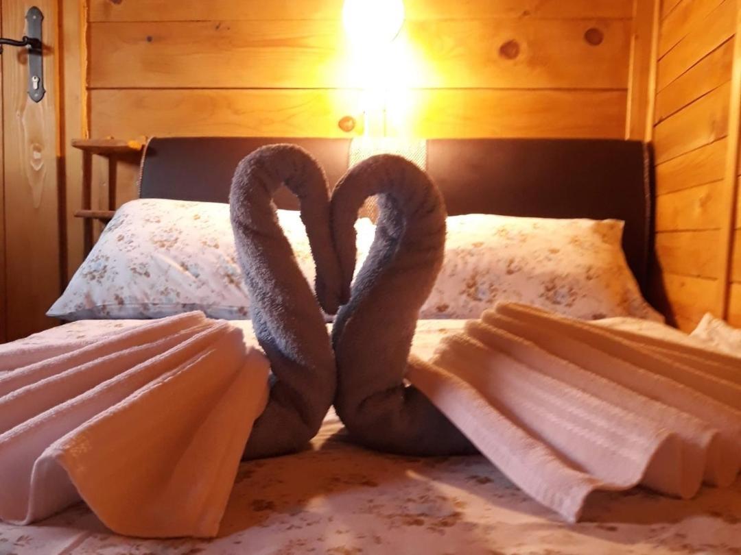 Hotel Etno selo EDEN Zeravacki Potok Habitación foto