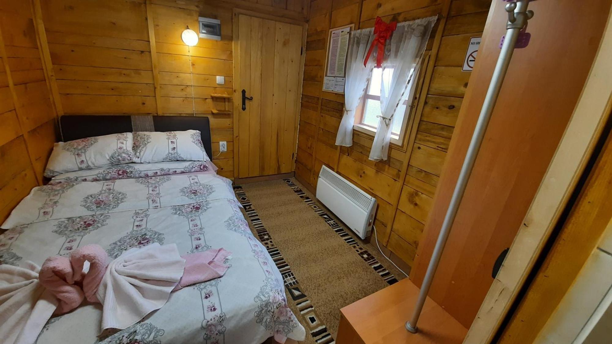 Hotel Etno selo EDEN Zeravacki Potok Habitación foto