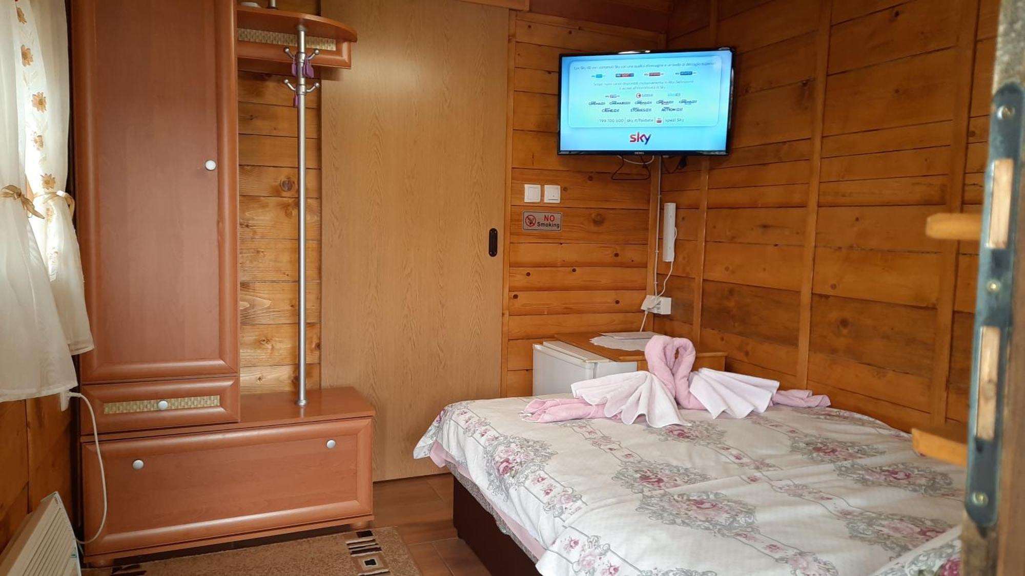 Hotel Etno selo EDEN Zeravacki Potok Habitación foto